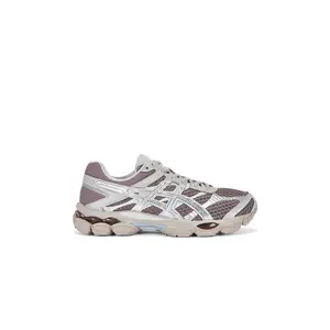 Asics Gel-Cumulus 16 Sneaker in Cocoa Powder & Pure Silver