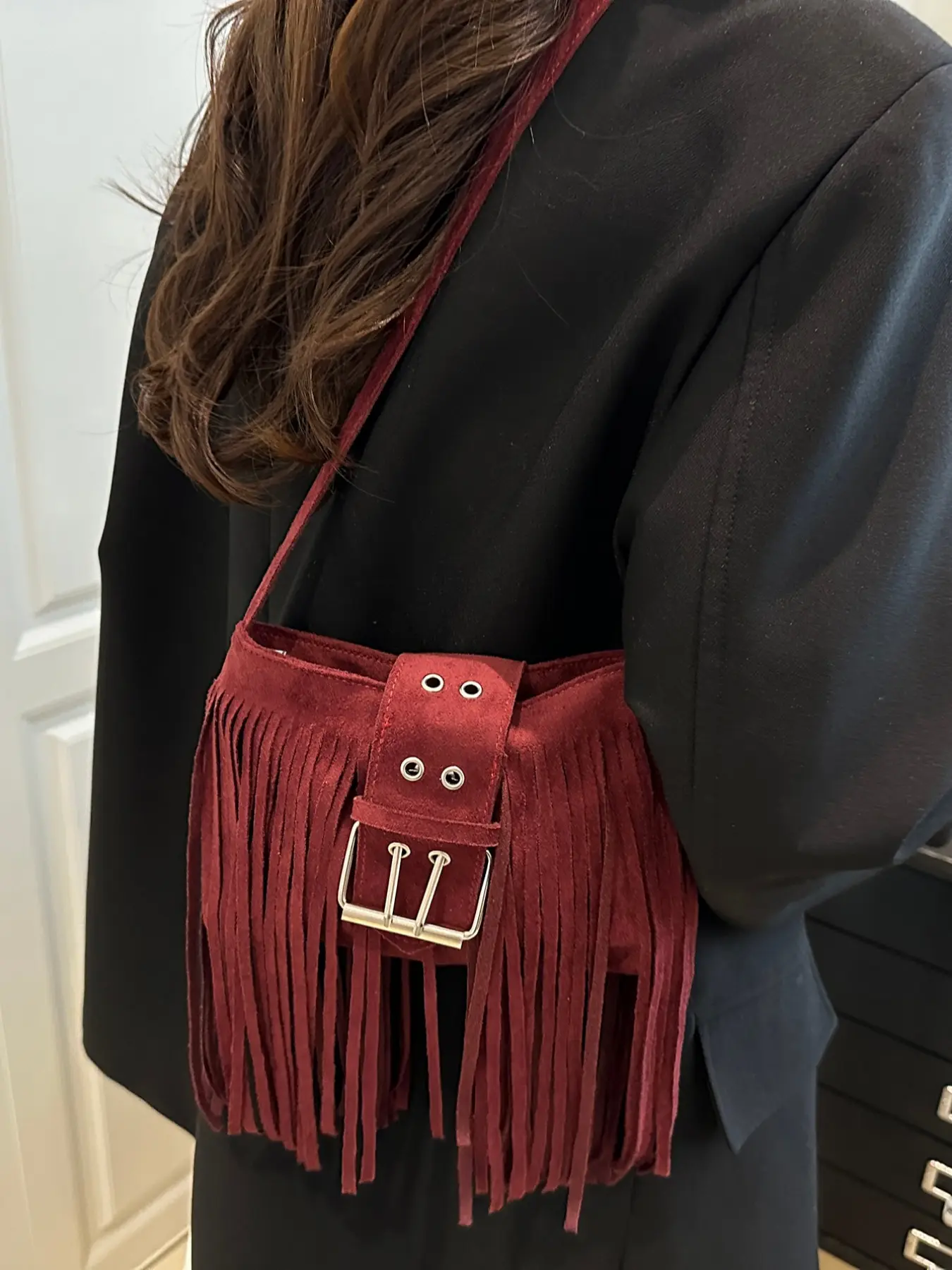 New Bohemian Style Women's Casual Shoulder Bag, Fringe Decoration, Comfortable Suede Material, Perfect for Personal Fashion, Handbag Shoulder Bag, Boho Shoulder Bag