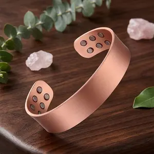 Magnetic Copper Bracelet, 3500 Gauss Magnet Jewelry, Simple Unisex Design Gift for Men and Women