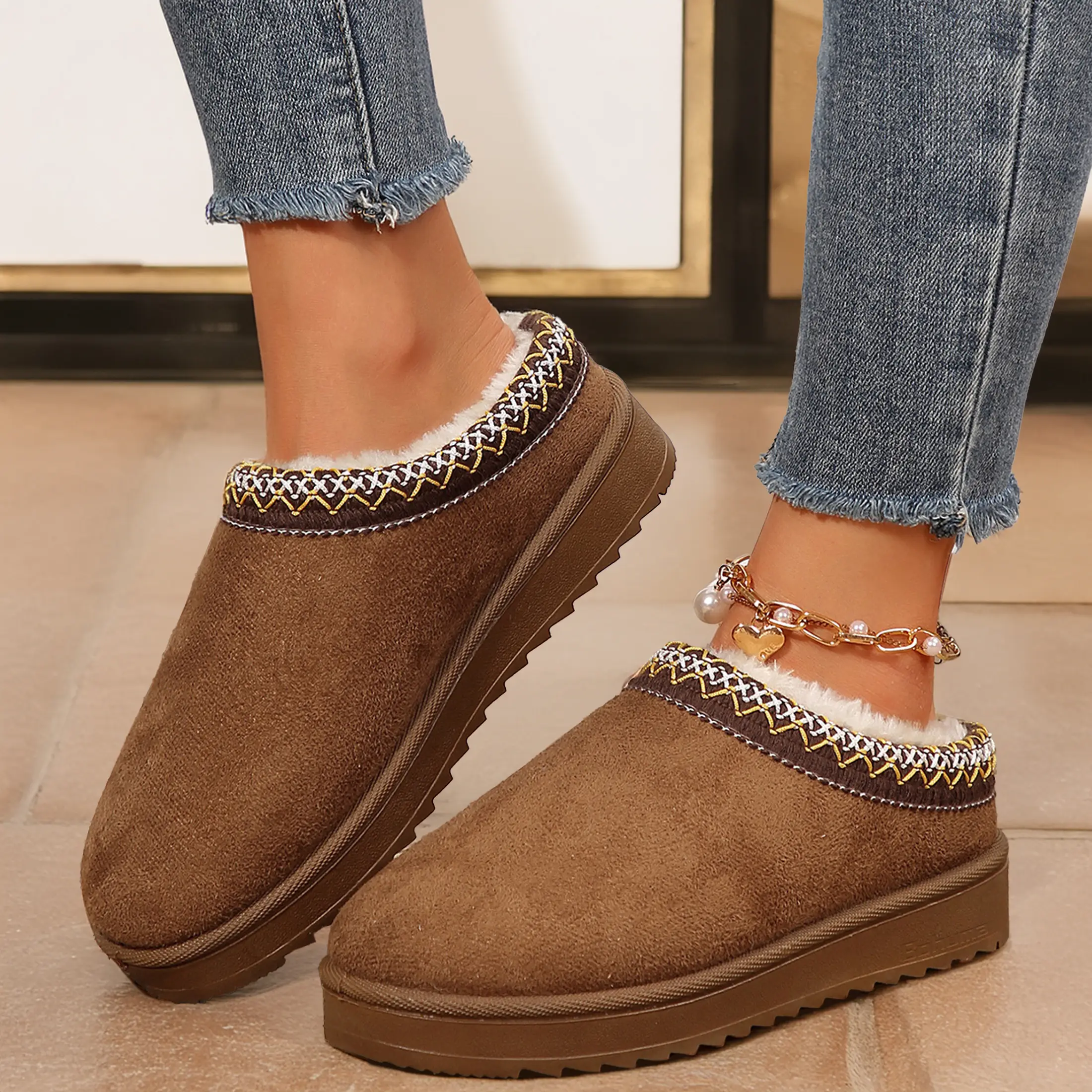 Women's Slipper Slip On For Women Suede Leather Indoor/Outdoor Comfy Fleece Lined Short Mini Snow Boot Slippers