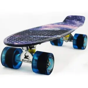 Skateboards Complete 22 Inch Mini Cruiser Retro Skateboard for Kids Boys Youths Beginners