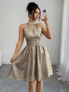 Women's Summer New Halter Neck Sleeveless Dress, Chic Minimalist Dress, Womenswear, Elegance Waist Cinching, Perfect for Casual Wear, Stylish Ladies' Fashion, Casual Fashionable Dress