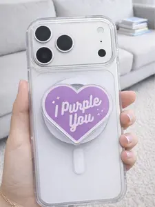 Magnetic Phone Grip & Stand for iPhone & Kindle – Cute Heart Design, Strong Hold, Hands-Free Reading
