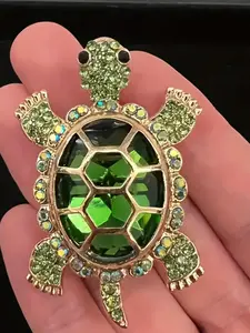 Unisex Cute Rhinestone Turtle Design Brooch, Exquisite Trendy Clothes Brooch, Fashionable Charm Accessories for Daily & Party Decoration