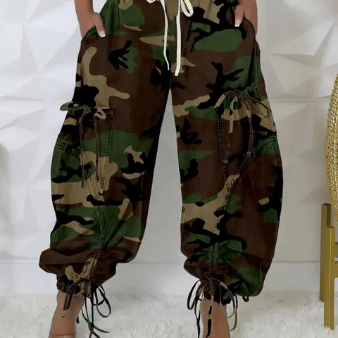 Women's Camo Print Drawstring Waist Pants with Pockets, Street Fashion Casual Trendy Camouflage Pocket Trousers for Daily Wear, Pants for Women, Pants for Women, Ladies Bottoms Clothing for Fall & Winter, Casual Streetwear Pants, Camo Printed Pants