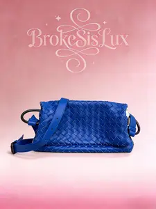 Pre-owned Bottega Veneta Fold Hobo Bag in Electric Blue Intreccio Leather