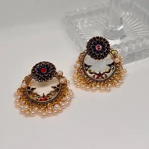LUNORA Daisy Delight Earrings - Traditional Design, Elegant Style, Lightweight and Comfortable Fit