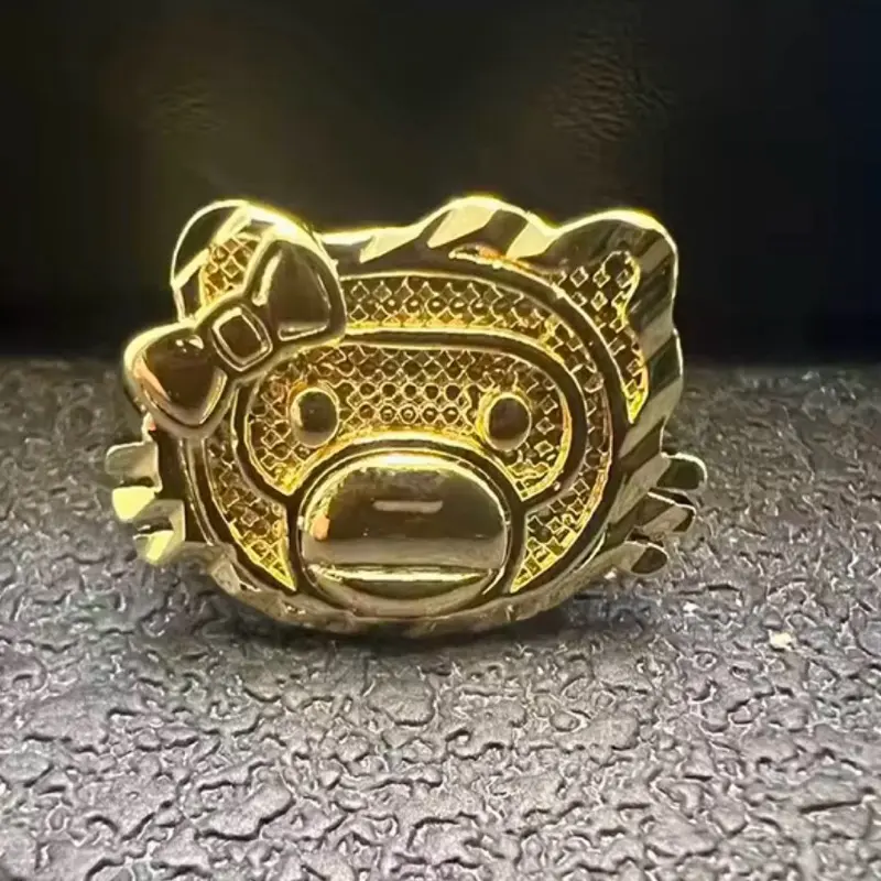Bear Hk ring