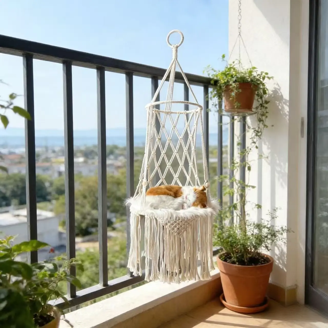 Macrame Cat Hammock Boho Style Relax Hanging Cat Bed, Princess Cat Climbing Frame, Handmade Fiber Art, Suitable for Cats Up to 10 Lbs