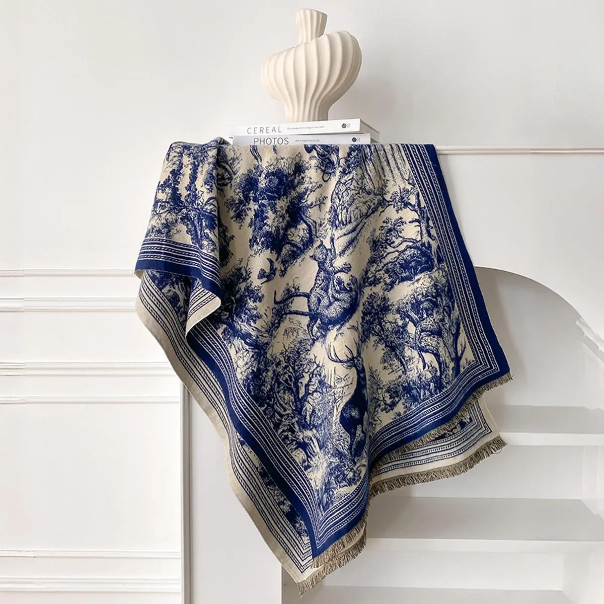 Elegant Animal Jacquard Pashmina Shawl for Women Winter Thick Warm Scarves Double Sided Design Coldproof Windproof Blanket Scarf
