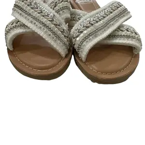 Women’s Fergie Starlit Thongs Sandal Size 6M