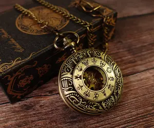 The Shadow Out of Time Cthulhu Mechanical Pocket Watch The Shadow Out of Time Cthulhu Mechanical Pocket Watch