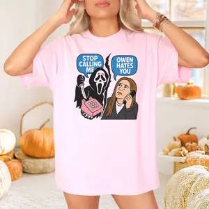 Halloween Funny Meme Shirt | 90s Horror Movie Ghostface Tee | Catfish Mom Unknown Caller T-Shirt | Spooky Retro Graphic Tee | Fall Pumpkin Shirt | Viral TikTok Halloween Shirt | Scary Movie Meme Shirt | Ash Gray Unisex Graphic Tee