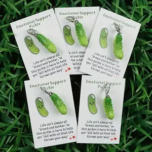 Cute Pickle Design Pocket Hug Card, Emotional Support Pickle Card, Warm Hug Encouragement Card for Family and Friends, Greeting Card, Vertical Cards