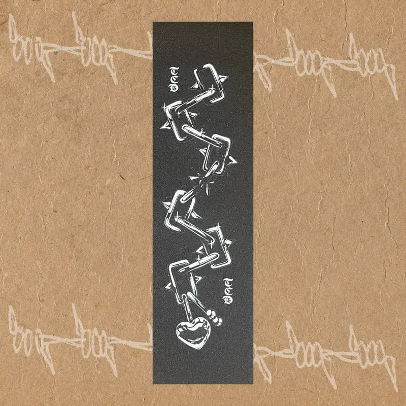 chains skateboard grip tape (Three Eyed Duck brand)