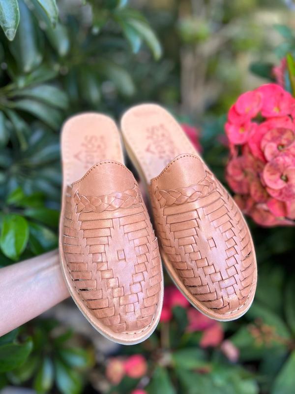 Mexican Artisanal Sandal. All sizes Boho-Hippie Vintage Sandals. Mexican Leather Mules. Solid Color Sandals. Mexican Huarache Sandal.