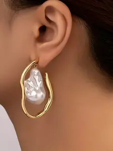 Elegant Asymmetrical C-Shaped Earrings with Acrylic Baroque Artificial Pearl Dangle, Fashionable Women's Jewelry Set