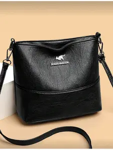 Women's Large Capacity Lightweight Crossbody Bag Solid Color PU Leather with Kangaroo Metal Decoration Multi-functional Daily Use