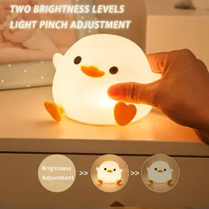Cute Duck Shaped Design Night Light, USB Rechargeable Desktop Lights, Creative Bedside Eye Protection Atmosphere Light for Decor, Modern Night Lights, Nightlight for Bedroom, Silicone Night Light