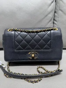 Pre-owned CHANEL vintage Mademoiselle Vintage Flap Bag Quilted Sheepskin Medium