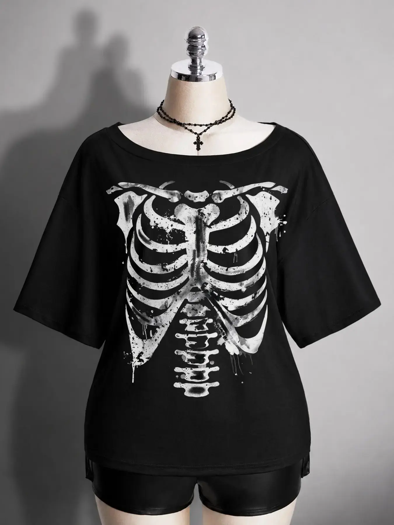 Women's Asymmetric Bone Print Y2K T-Shirt, Sexy Off-Shoulder Summer Casual Tee, Trendy Outdoor Fashion Top