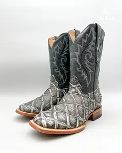 Cowboy Boot Grey Fish Bass