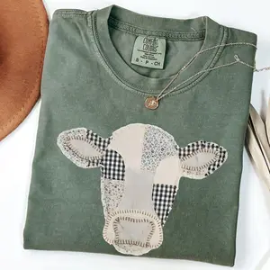 Comfort Colors Patchwork Cow T-Shirt – Quilted Farm Animal Design, Rustic Cottagecore Style, Country Aesthetic, Streetwear Style Unisex Fits Cotton Comfort Casual Shirt With Cute Vintage Farm Life Look For Everyday Wear
