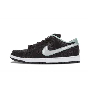 SB Dunk Low Pro Premium "Skate Park Of Tampa 20th Anniversary" 573901 002