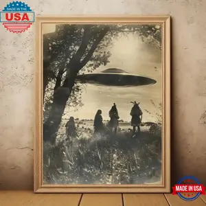 Vintage Native American Alien Close Encounter Poster, Dark Academia, Wild West, Dark Art, Alien Art, Gothic Home Decor, Antiqued Art