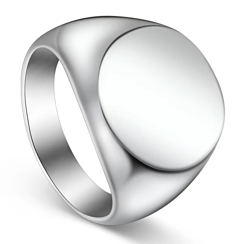 Fashionable and simple gold-colored smooth round-head men's , a domineering men's 316L stainless steel , versatile men's accessory for daily wear, hypoallergenic class ring