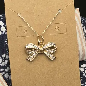 Solid Short Rhinestone Bow Necklace - Elegant Design with Sparkling Rhinestones on bow