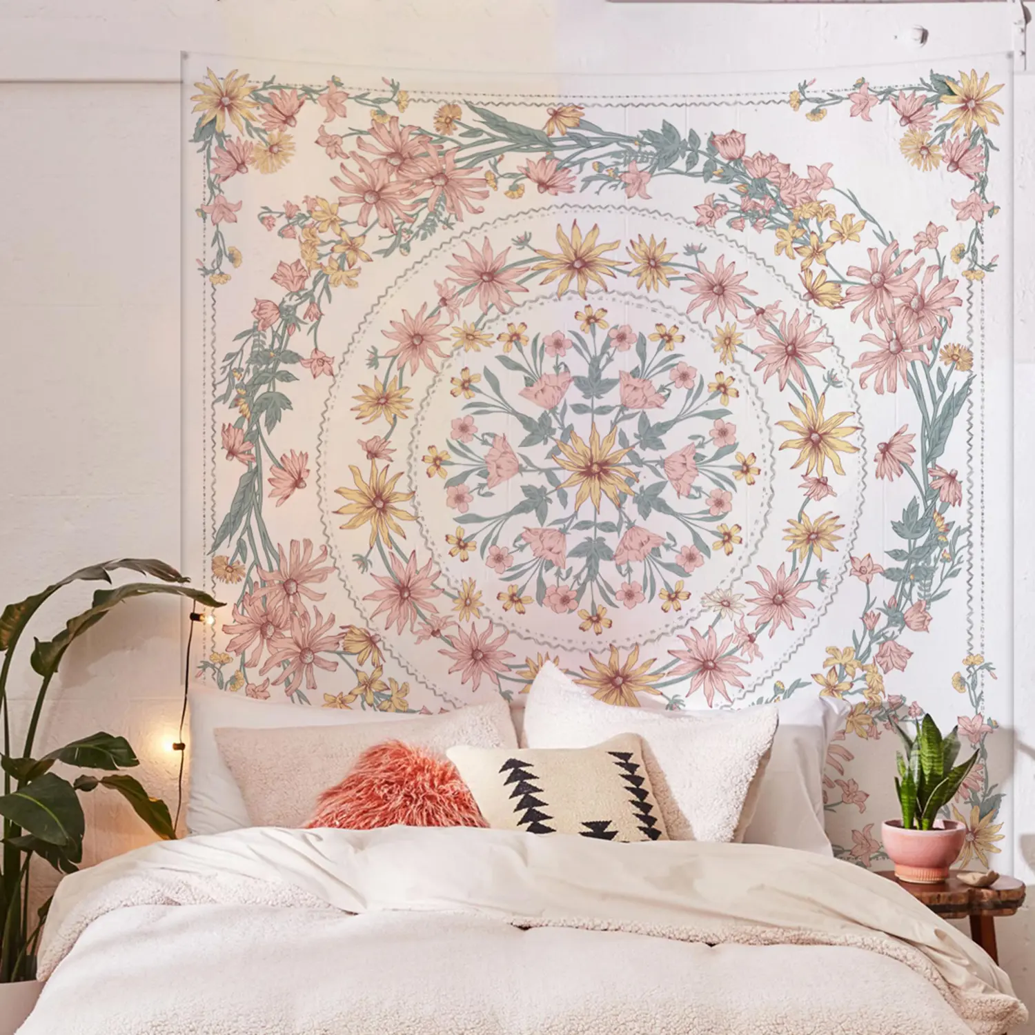 Mandala Floral Medallion Tapestry, Sketched Flower Plant Boho Wall Hanging, Bohemian Hippie Tapestries for Bedroom Living Room Dorm Home Décor