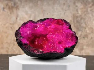 Geode Crystal from Morocco with Wooden Tripod Stand, Pink & Black Color Dyed Druzy Cluster, 2.5-3.5 inch Quartz Crystal for Home Decor