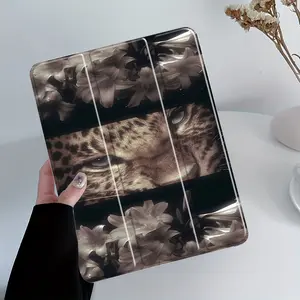 Edgy Leopard Lily Print Tablet Case for Pencil Holder (No Pen Included), Auto Wake/Sleep Tablet Protective Cover with iPad 10th 11th 9th Mini Air 4th 8/7/6/5th for iPad Pro Generation Case, Teen Girl Gifts Trendy Stuff