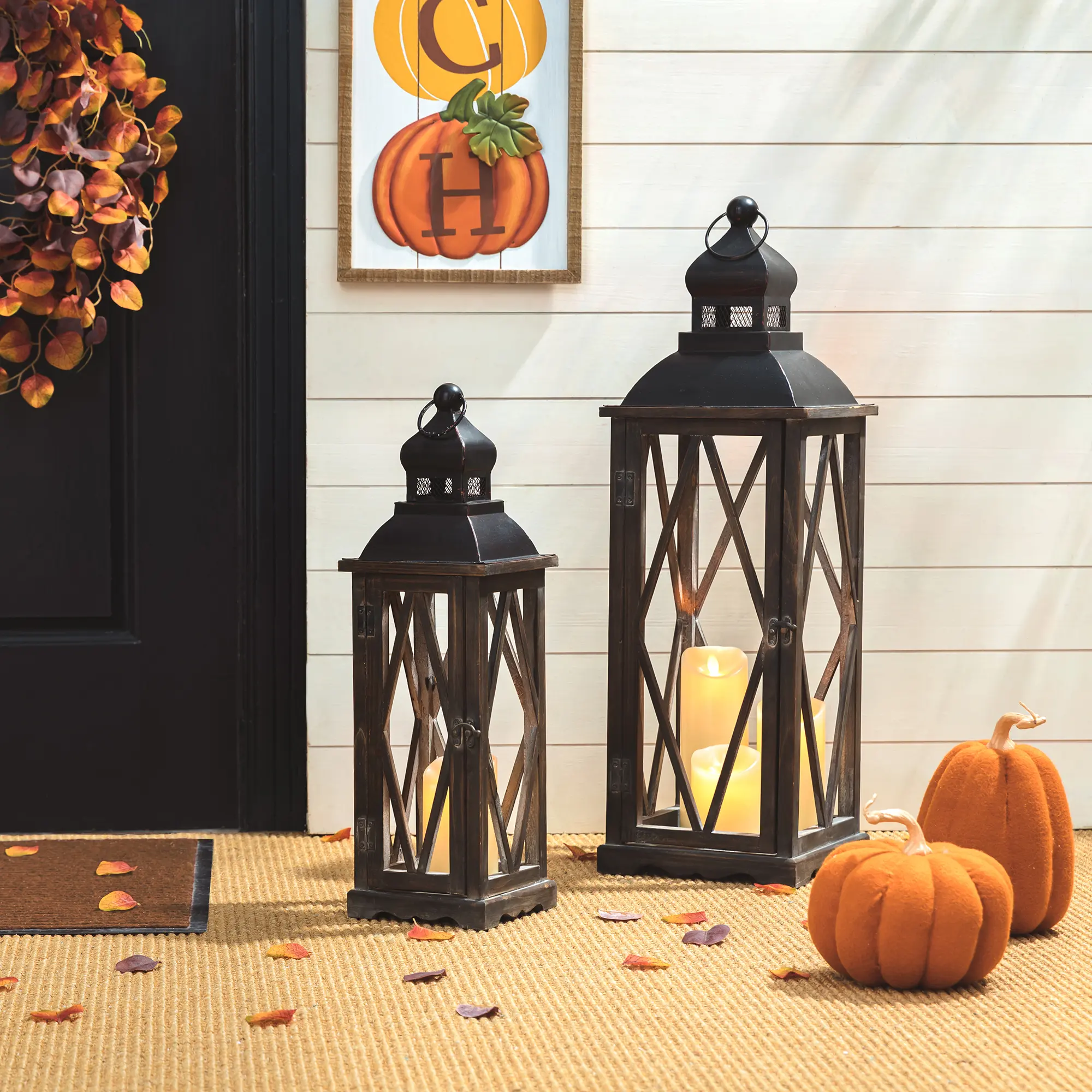 Glitzhome 2-Pack Fir & Iron Farmhouse Lanterns - Casual Wedding Candle Holders with Hollow Out Iron Door, Diamond Window Frame, Hand-Painted Charm, 2 Sizes, Indoor/Outdoor Home Decor Accessories, Two Sizes, Evening