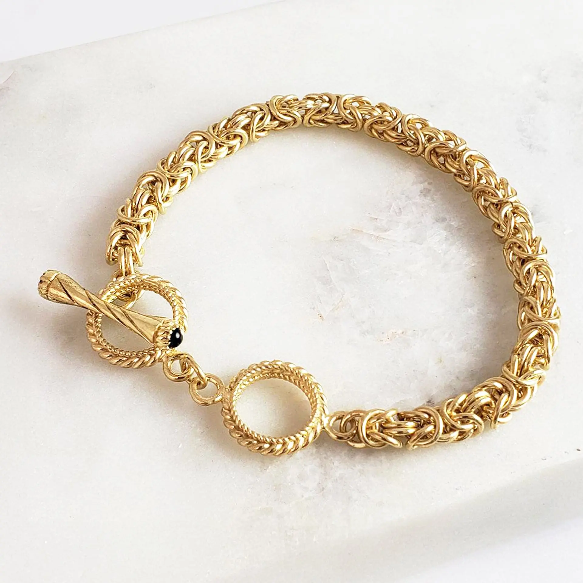 Byzantine Chain Bracelet – 7+1 in. Adjustable Toggle Clasp with Gemstone accent, 5.5 mm Width