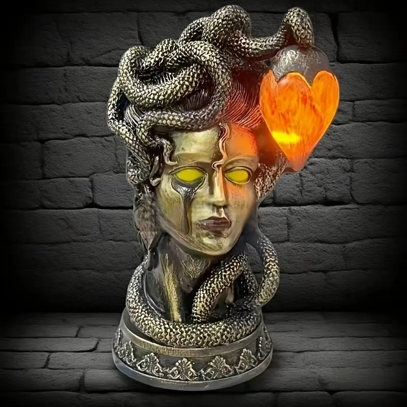 Gothic Resin Sculpture Mythical Monster Lamp, Decorative, Glowing Eyes and Snake Hair, Warm Soft Light, Home Decor, Bedroom, Office, Dark Aesthetic, Creative Led Lighting, Decorative Atmosphere Light
