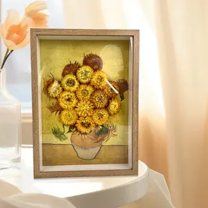 Van Gogh “Sunflowers” Preserved Flower Frame Aesthetic room decor suitable for girls and men. Artistic home decoration featuring real dried flowers with vintage vibes, perfect for brightening dark corners.