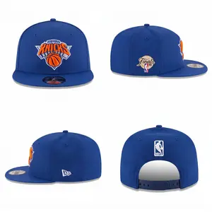 New Era 9FIFTY New York Knicks Snapback Cap, Royal Blue Flat Brim Adjustable Basketball Hat, Structured Streetwear Cap for Men Women