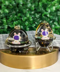 Rocket Bunny Keychain, Kawaii Astronaut Liquid Key Chain, Cute Space Ship Rabbit Shaker Accessory, Glitter Fidget Toy Bag Charm, Bell Gifts cute keychain