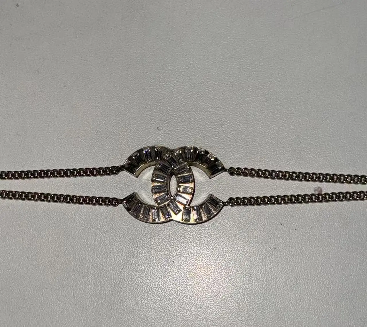 Pre-owned Chanel Vintage Gold CC Crown Oval Bracelet 4000033128838
