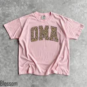 Comfort Colors Leopard Oma Shirt, Oma Shirt, Oma Tee, Gift for Oma, Grandma Gift, Grandmother Shirt, Grandma Mimi Gigi Nana Bday