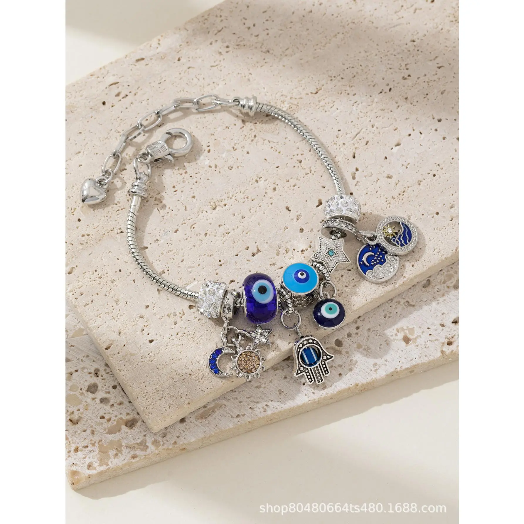 124 # Devil's Eye YCB653