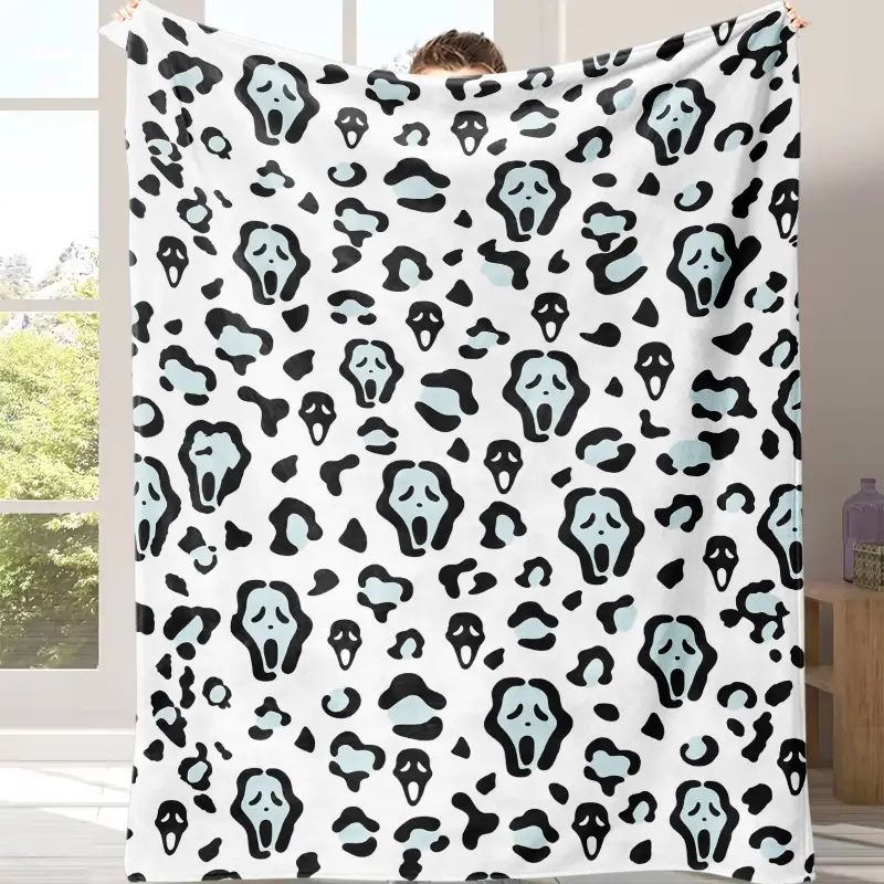 Ghost Face Flannel Throw Blanket - Scary/Creepy Leopard Other Patterns Specialty Blanket, Ultra-Soft, Warm, Lightweight, Cozy Aesthetic, Classic Halloween Decoration for Couch, Bedroom, Perfect Gift for Friends