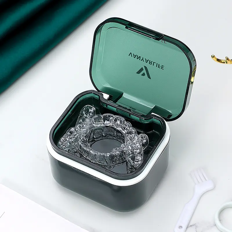 Invisible Orthodontic Retainer Storage Box, Portable Oral Braces Case for Adults & Teens, Dental Aligner Organizer, Clean & Organize Teeth