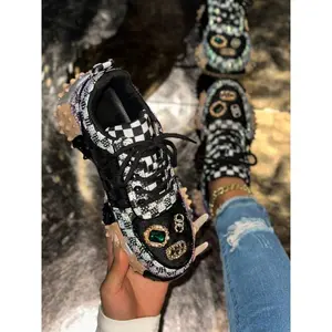 Chic Plaid Sneakers with Sparkling Gem Decorations, Casual Textile Shoes for All Seasons, Trendy Footwear Below Ankle Level(Sheets)