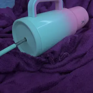 Product Review of 40oz Vacuum Flask, Vacuum Insulated Tumbler, Stainless Steel Water Bottle with Handle, Large Capacity Drinking Cup for Home Office Outdoor Camping from **