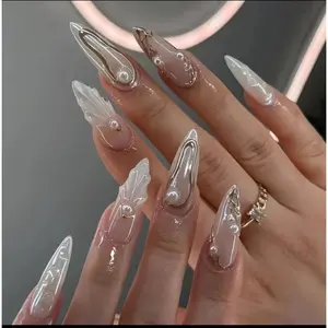 The Nail Art QueenCute patterns, zero effort 🐝 acrylic handmade pressacrylic handmade press nina pool