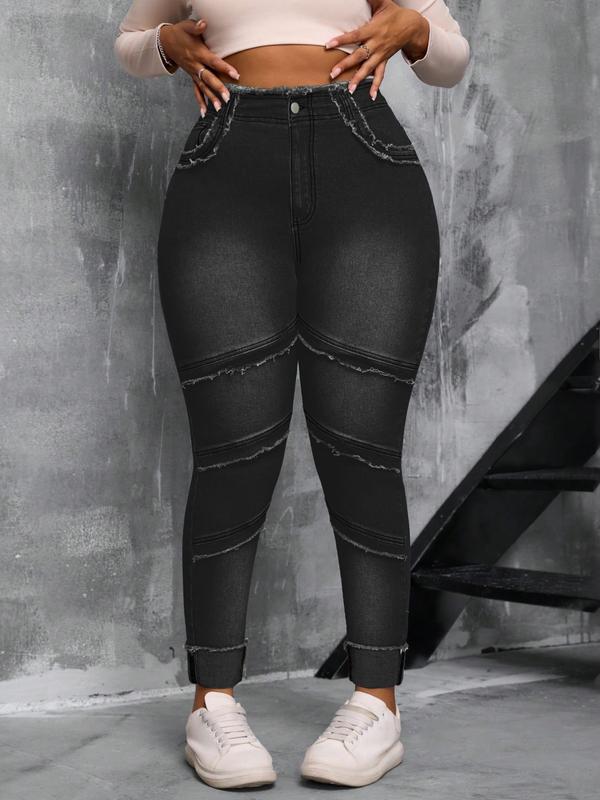 Plus Size Raw Hem High-Waisted Denim Jeans with Pockets, Casual Comfy Slim-fitting Trousers for Daily Wear, Women's Bottoms for Summer