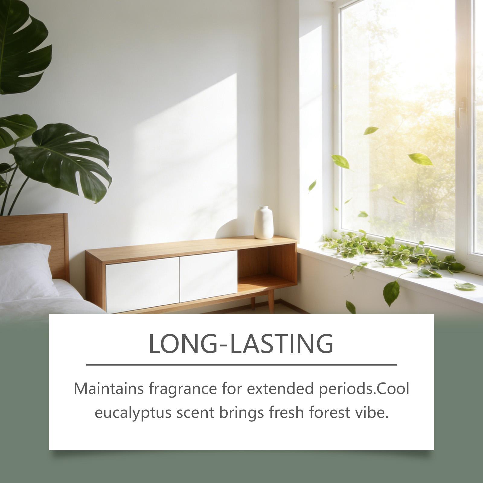 Jue Fish Eucalyptus Moss Aromatherapy Essential Oil Is A Refreshing Woody Fragrance That Diffuses The Air At Home With A Light And Elegant Aroma